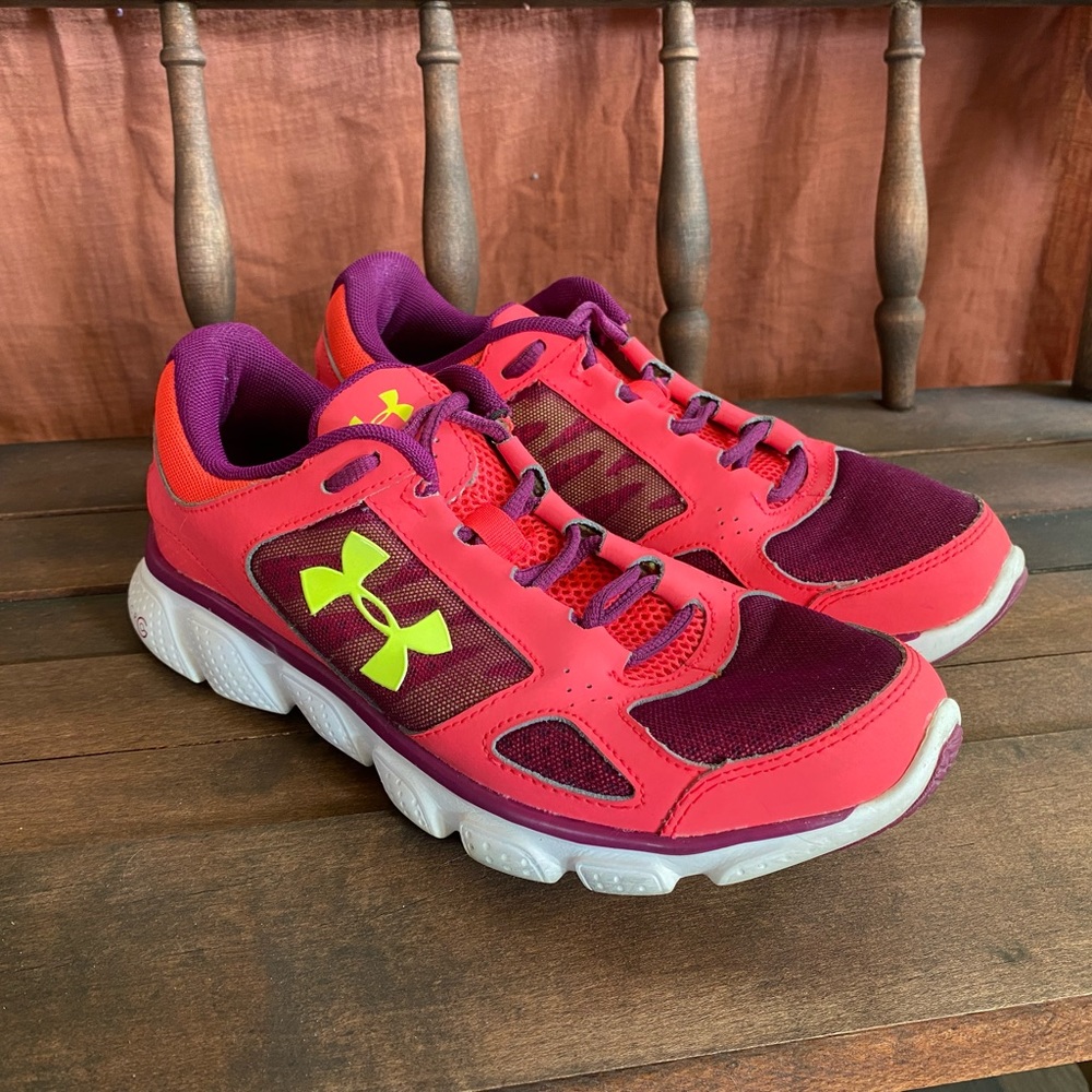 Under Armour Micro G Assert V Pink Yellow Womens tennis running shoes 7.5
